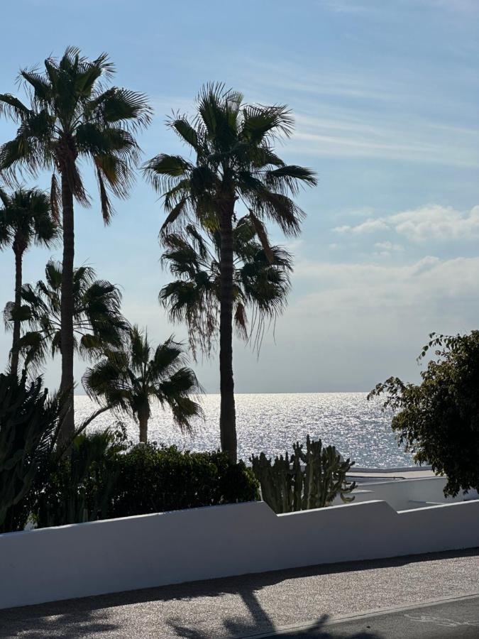 Sea View With Direct Access To Boulevard ปูแอร์โตเดลคาร์เมน ภายนอก รูปภาพ